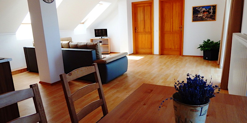 Falevél Apartmanház Balatonfenyves
