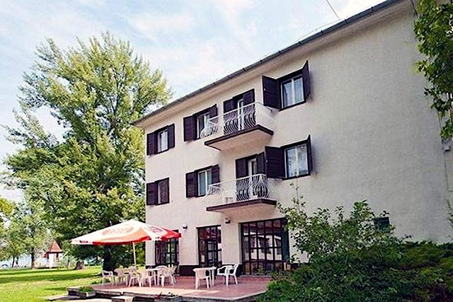 Hotel Sirály Balatonlelle