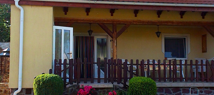 Modern Tetőtéri Apartman Balatonszepezd
