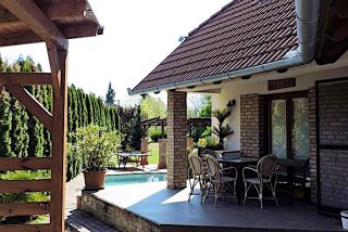 Relax Holiday House Balatonrendes