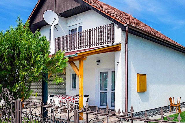 Kati Nyaraló Balatonfenyves