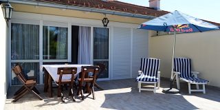 Jenna ApartmentsSindy Balatonszárszó