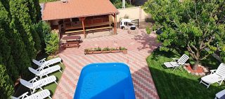 Brill Apartmanház 32508 Siófok