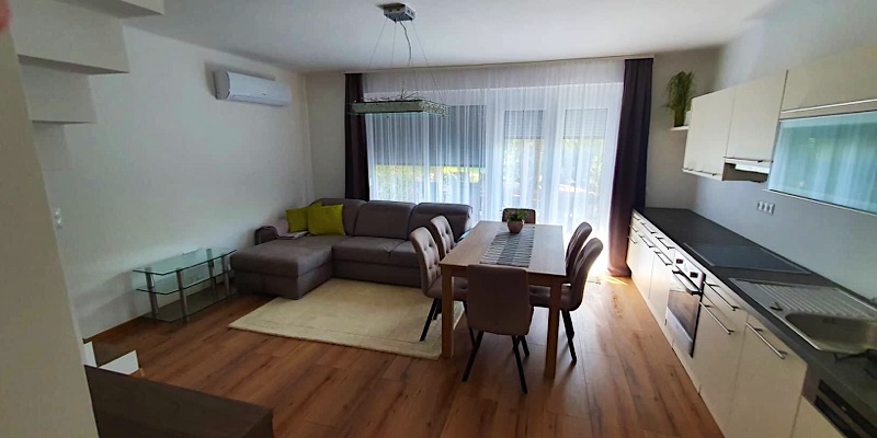 Márk Apartman Balatonszárszó