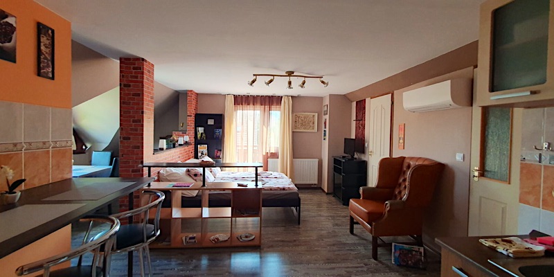 Baker Street Apartman Balatonalmádi