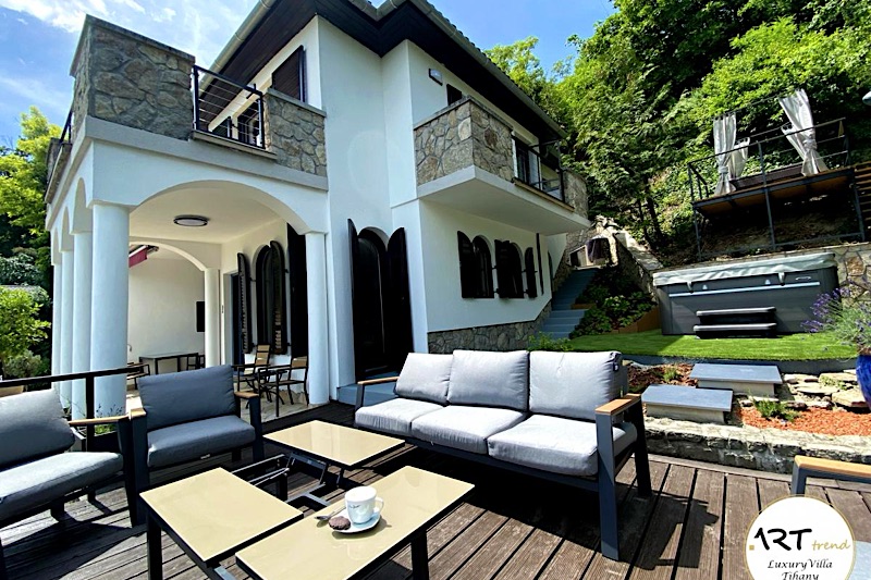 ART Trend Luxury Villa Tihany