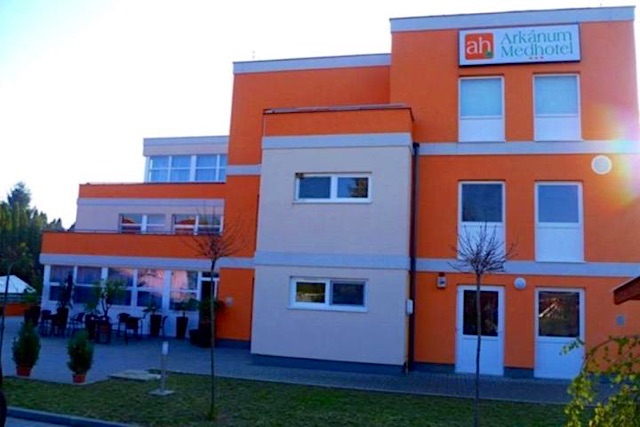 Arkánum Hotel 28014 Balatonmáriafürdő