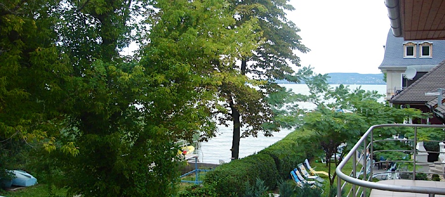Steiner Vízközeli Apartman Balatonboglár