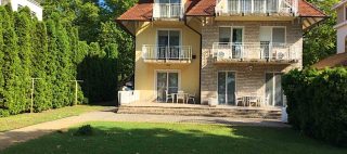 Platán Apartmanház Balatonföldvár