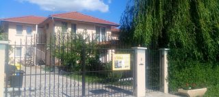 Keresztes Apartmanház 31146 Balatonlelle