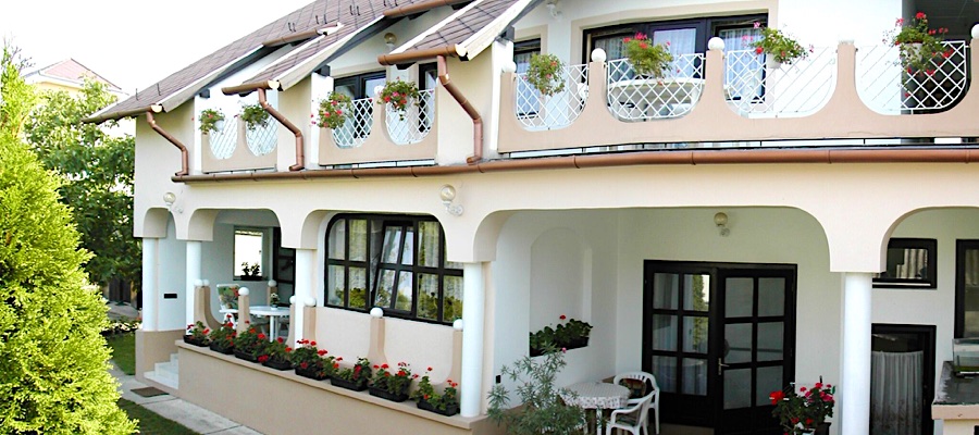 Bor Apartmanház Gyenesdiás