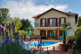 Hullám Villa Balatonmáriafürdő