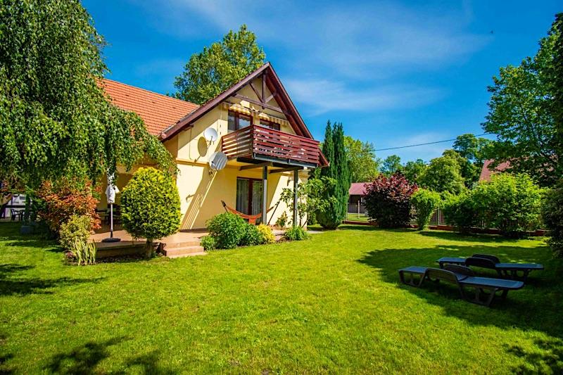 Steiner Villa Balatonboglár