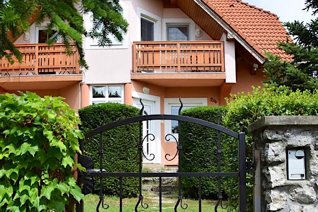 Andrea Apartman Vonyarcvashegy