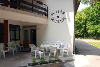 Platán Üdülőház Balatonszemes