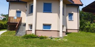 Mandulaapartman Balatongyörök