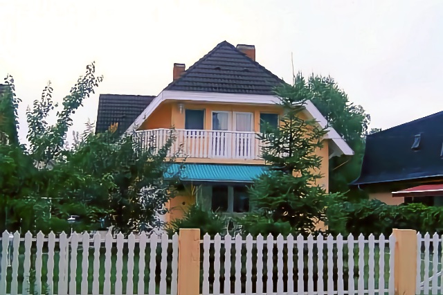 Balatonpartiházak (1) Balatonfenyves