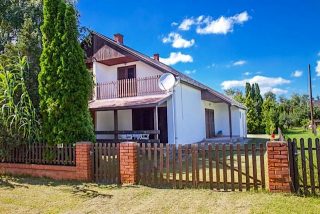 Bély Nyaraló Balatonmáriafürdő