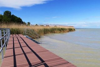 Napsugár Club és Panzió Fonyód