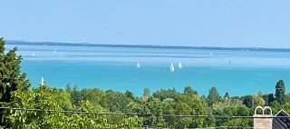 Amazing View Apartman Balatonalmádi