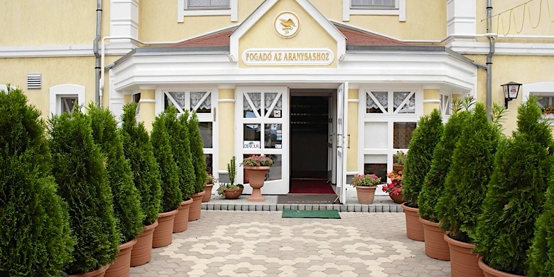 Hotel Aranysas Alsóörs