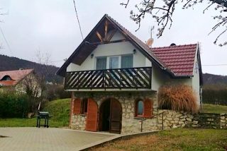 Vadrózsa Nyaraló Balatongyörök