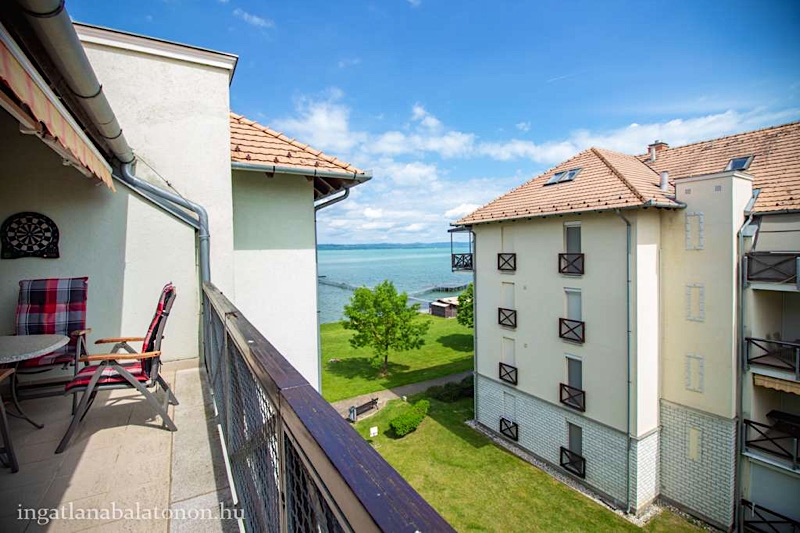 BalatonApartman 984 Balatonőszöd