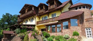 Príma Porta Vendégház Balatonalmádi