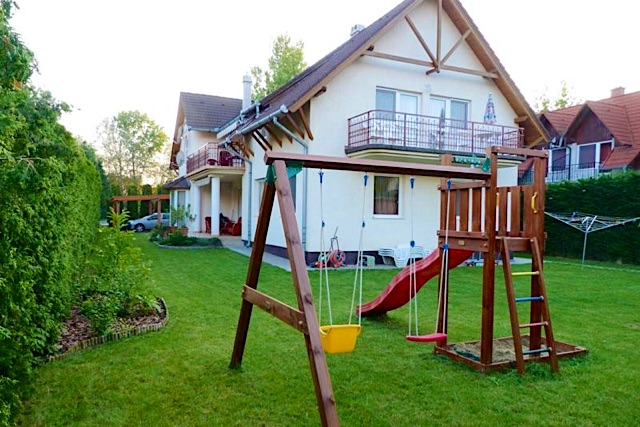 Scamard Apartmanház Zamárdi