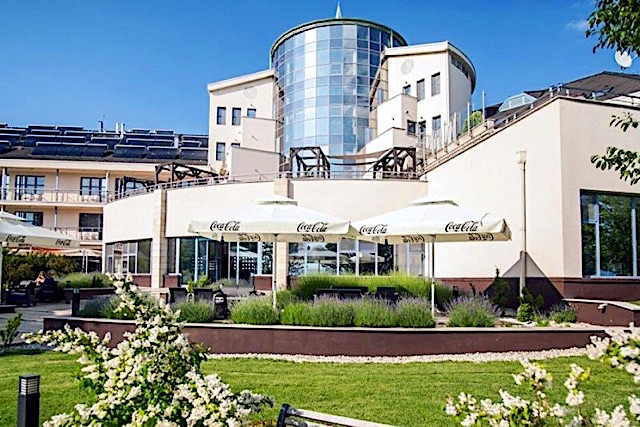 Kenese Bay Garden Resort Balatonkenese