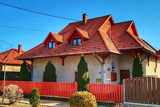 Komlai Apartmanház Fonyód
