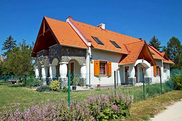 Marica Apartman Lábdihegy Badacsonytördemic
