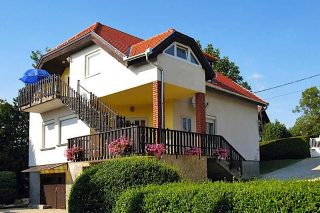 Balaton Apartmanház Balatongyörök