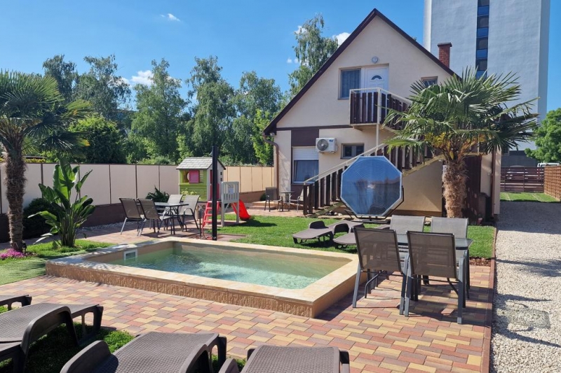 Napsugár Villa A Siófok