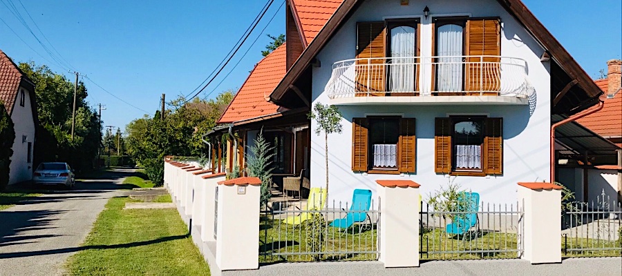 Bonita Apartmanház Balatonmáriafürdő