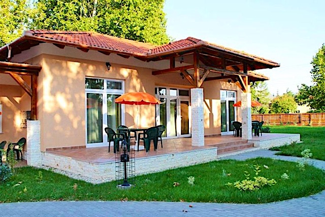 Lelle Corso Apartman Balatonlelle