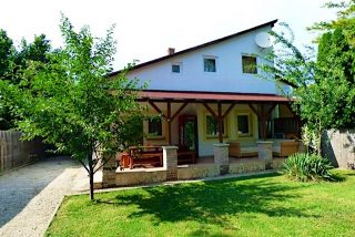 Csikós Vendégház (T) Zamárdi