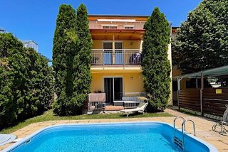 Pippo Summer Home Apartman Siófok