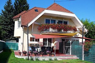 Adra Villa Balatonkenese
