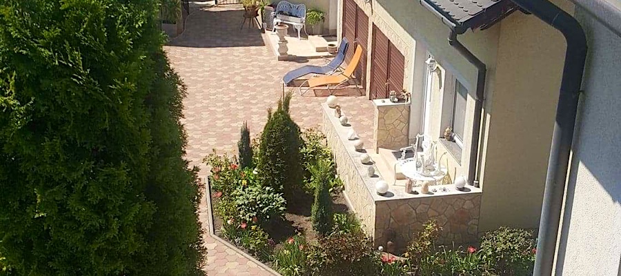 Tavirózsa Apartman Balatonfűzfő