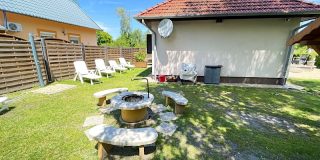 Írisz Apartman Balatonmáriafürdő