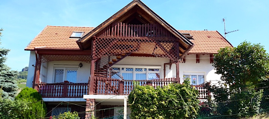 Erika Apartman Badacsony