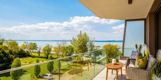 Coral 64 Premium Apartment Siófok