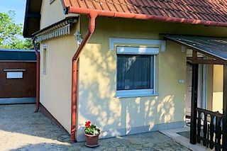 Joe  Háza Balatonkenese