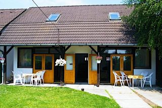 Yachtparty Apartmanház 28913 Balatonboglár
