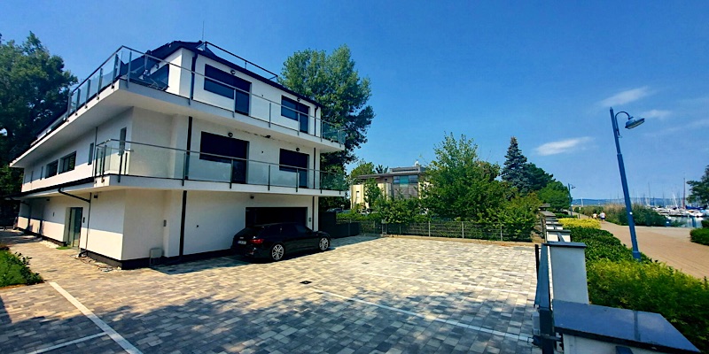 Kikötő Sétány Apartman III. Balatonszemes