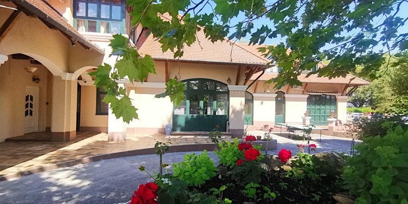 Garden Panzió Balatonkeresztúr