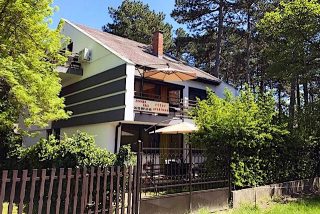 Vezúv Apartmanház Siófok