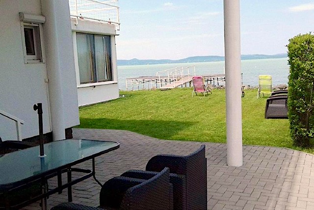 Vízparti Apartman Balatonboglár