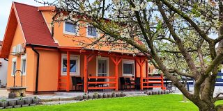 R&R Vendégház Balatonkenese